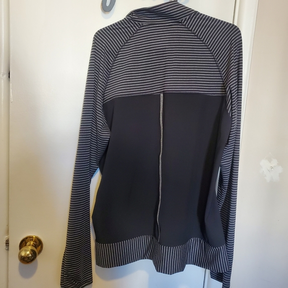 Adidas striped pullover L - Picture 2 of 4